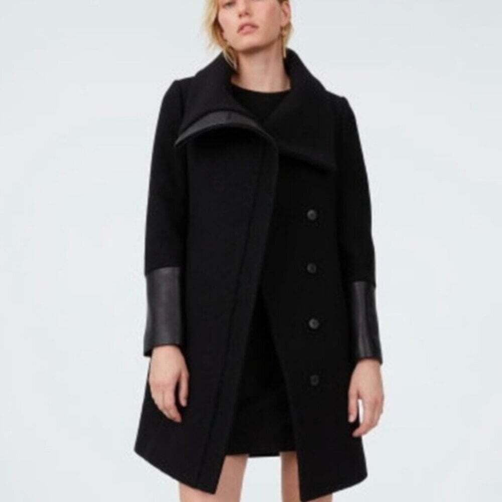Club Monaco Wool & Leather Black Coat Size Small